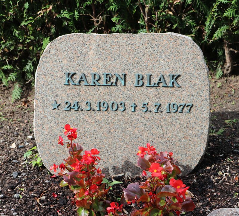 Karen Blak.JPG